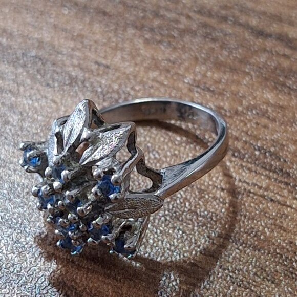 Sterling Silver Blue Sapphire Cluster Cocktail Ring - Picture 6 of 6